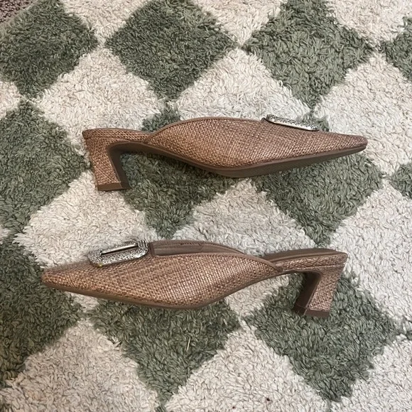 NWOT Anne Klein kitten heel - Picture 4 of 4